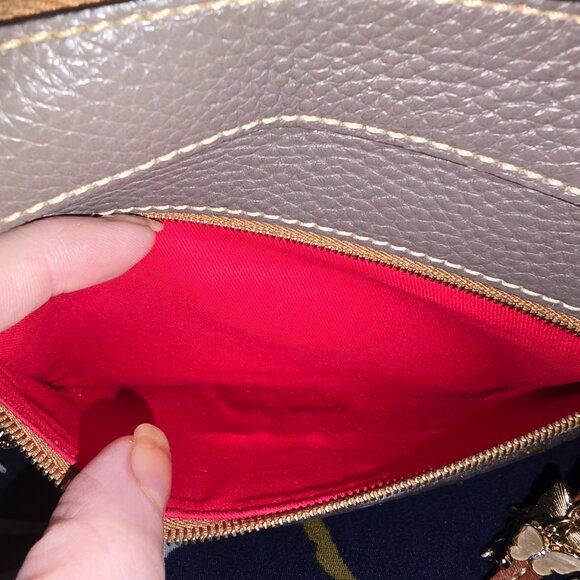 Dooney Pebble Grain Camera Zip Crossbody in Elephant EUC w/Dooney wallet - NWT - Picture 6 of 14